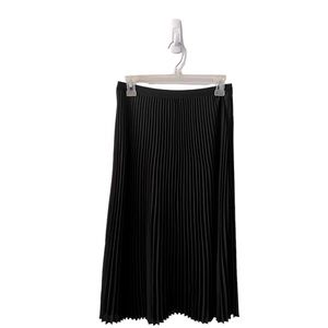 Vintage Black pleated a line skirt size small stretch waist small/medium